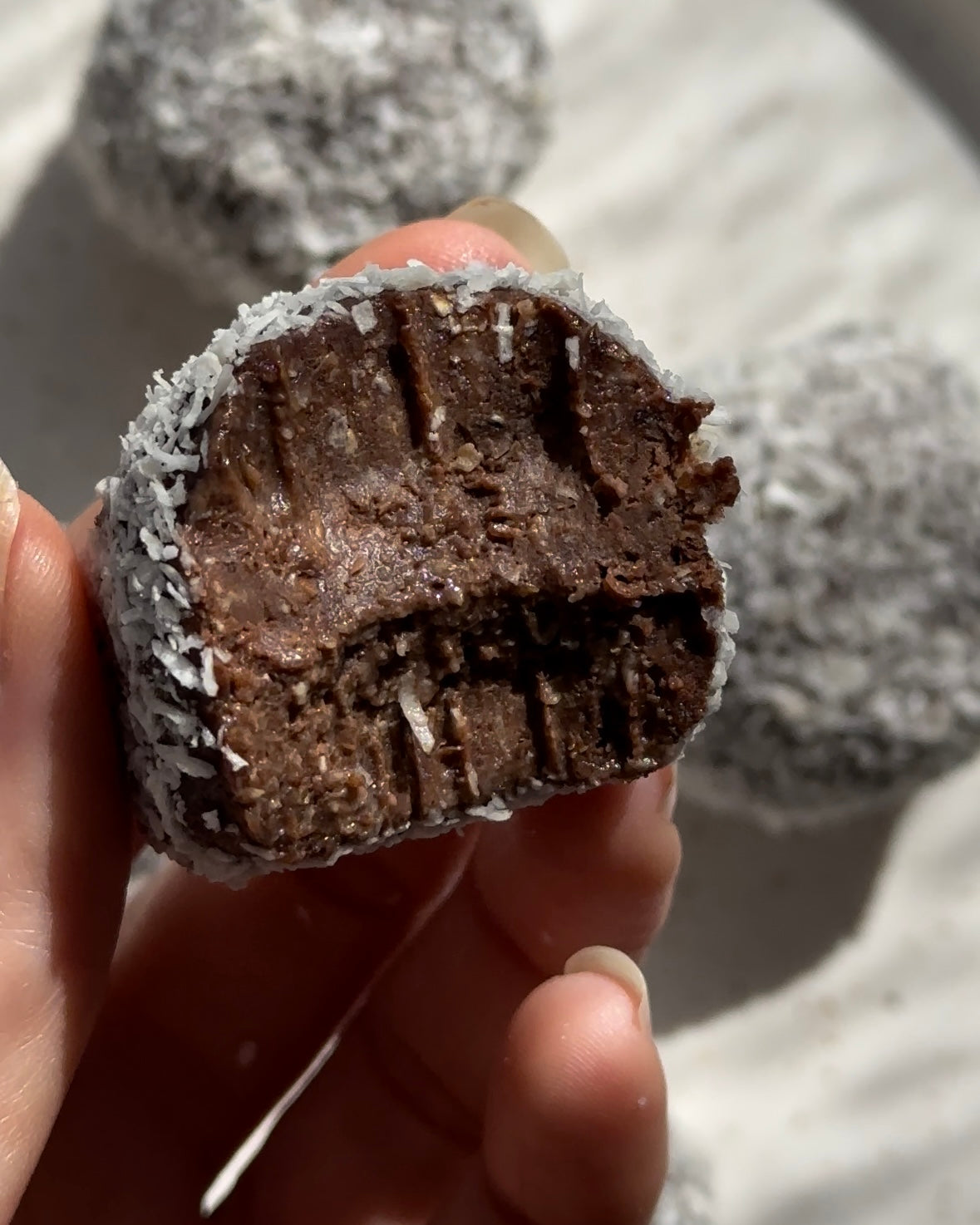 hormonvänliga chokladbollar utan gluten, vitt socker och mjölk